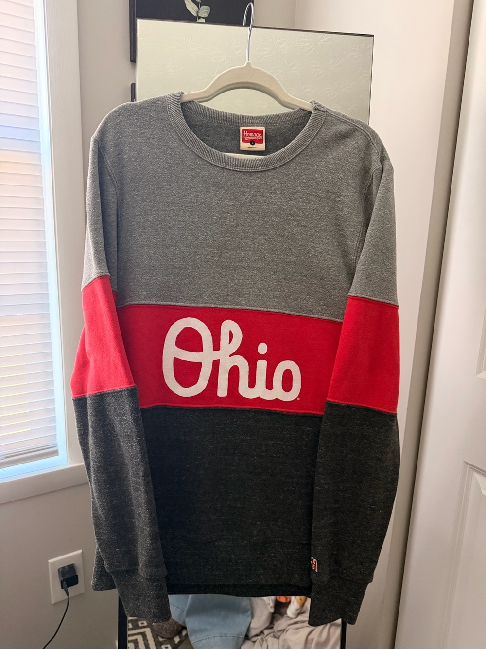 HOMAGE Gray & Red Ohio Colorblock Crewneck Sweatshirt